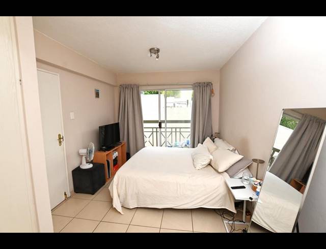 1 BEDROOM APARTMENT FOR SALE IN SANDTON CENTRAL